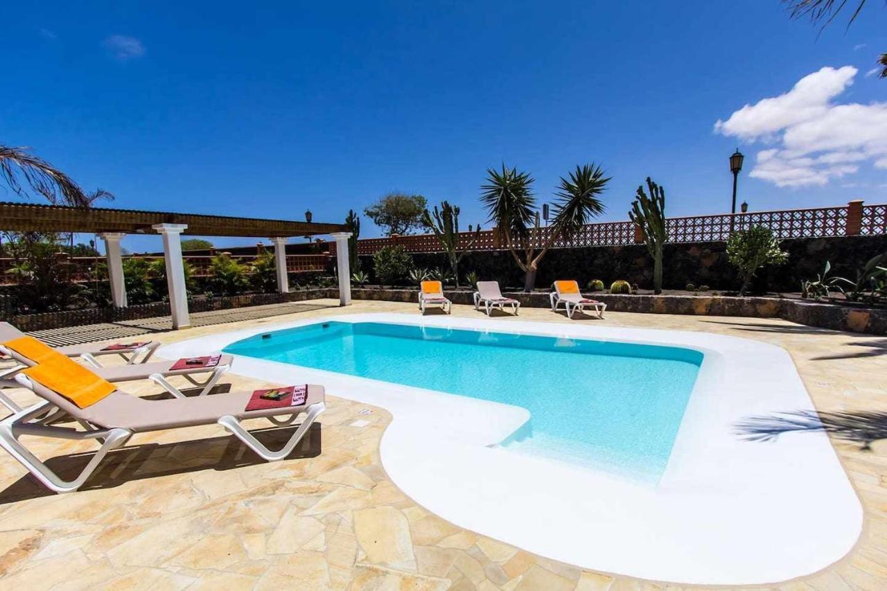 Villa Privada En Un Entorno Unico Corralejo Exterior foto